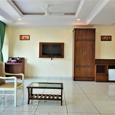Vits Excellensea Karde Beach Dāpoli Екстериор снимка