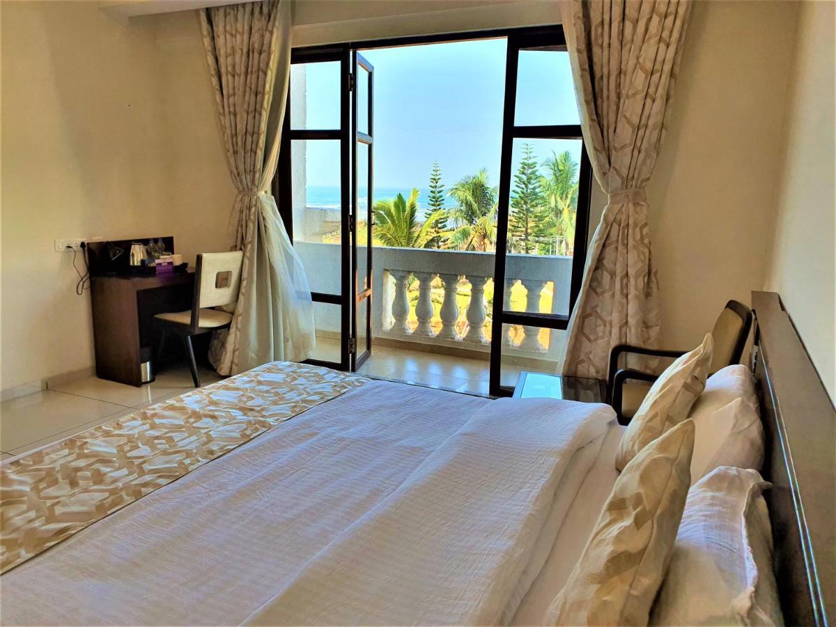 Vits Excellensea Karde Beach Dāpoli Екстериор снимка