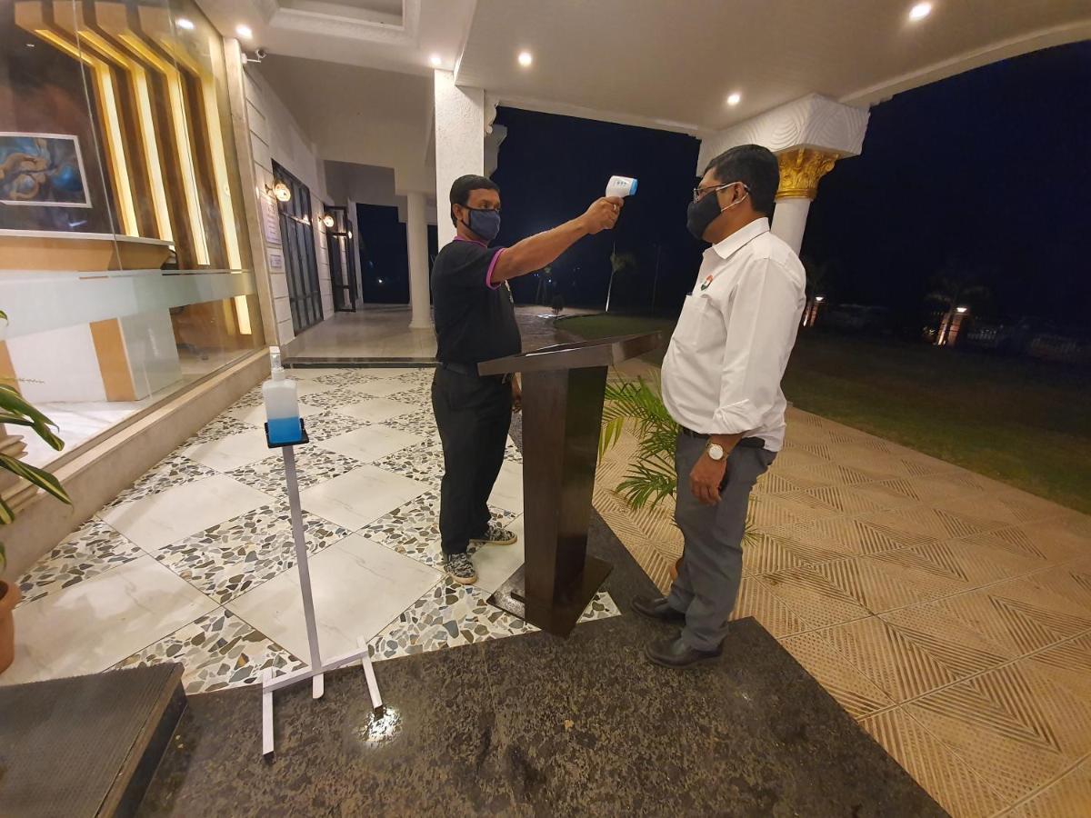 Vits Excellensea Karde Beach Dāpoli Екстериор снимка