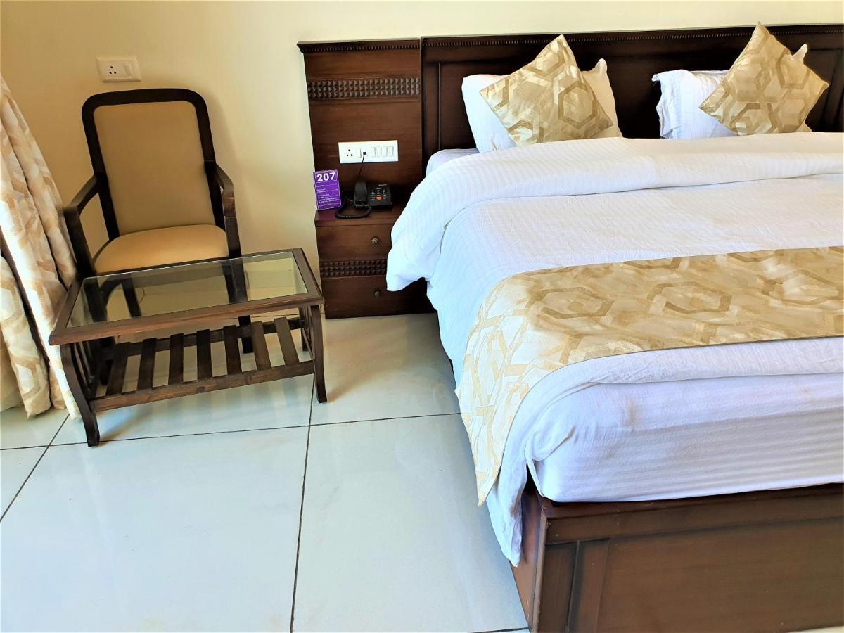 Vits Excellensea Karde Beach Dāpoli Екстериор снимка