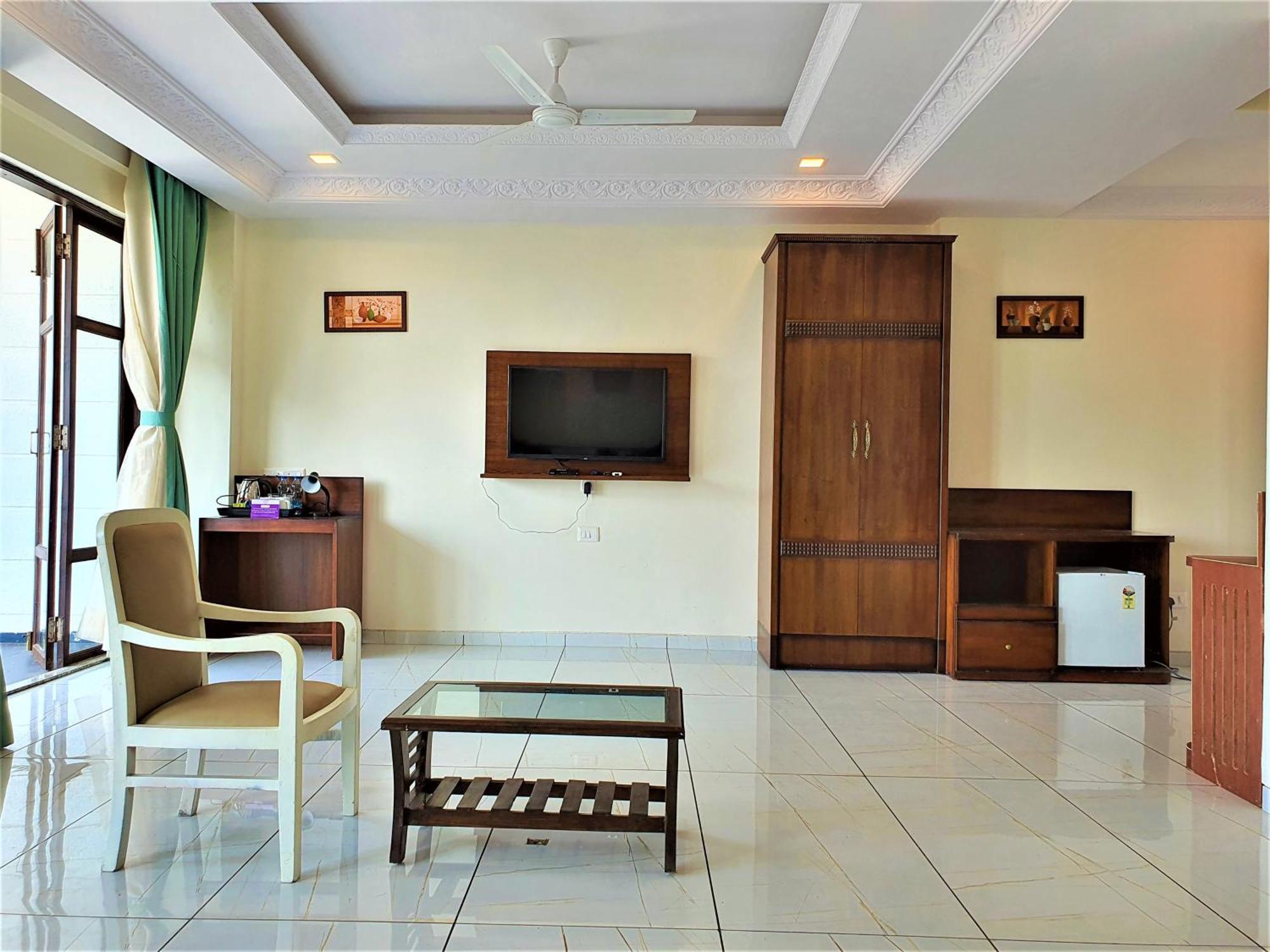 Vits Excellensea Karde Beach Dāpoli Екстериор снимка