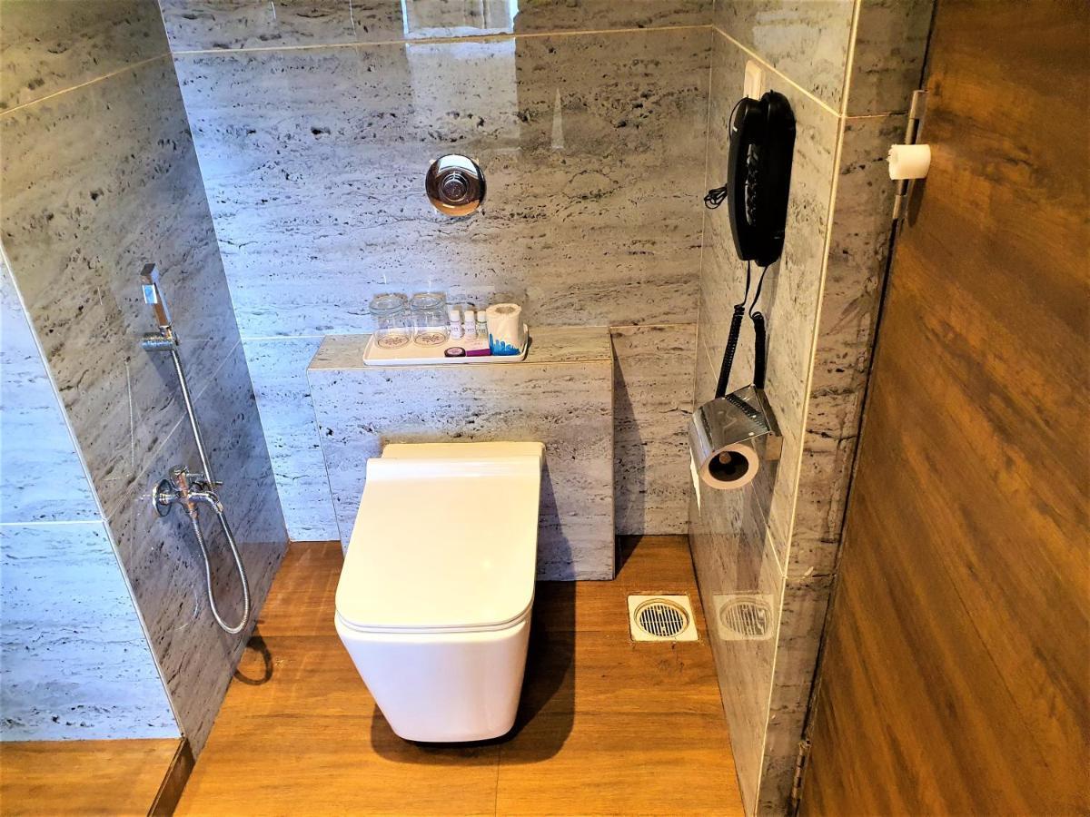 Vits Excellensea Karde Beach Dāpoli Екстериор снимка