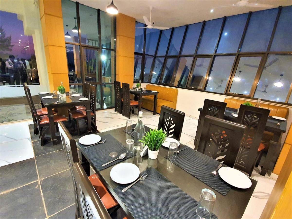 Vits Excellensea Karde Beach Dāpoli Екстериор снимка